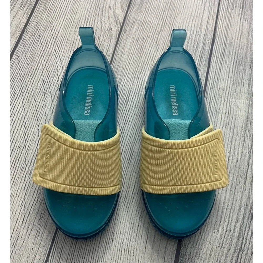 Blue Mini Melissa Jelly Pop Girl Sandals Shoes, Size 9. Very good condition